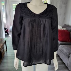 EMMA JAMES - A-shape blouse with lace